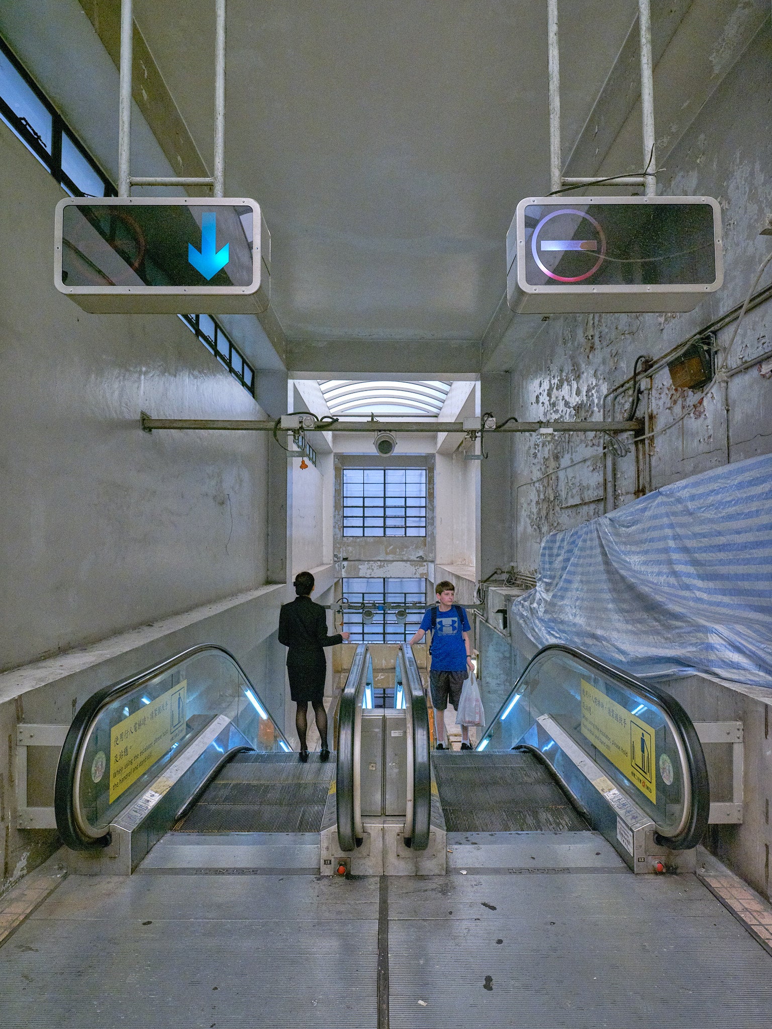 Hong Kong / Going Up Going Down